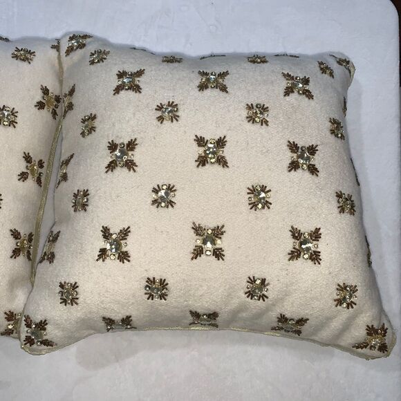 Real lambs wool diamante encrusted accent pillows cream gold 14 x 12 inches - Picture 3 of 10